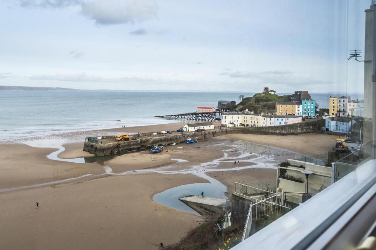 Fisherman'S Catch - Two Bedroom Luxury Apartment - Tenby Exteriör bild
