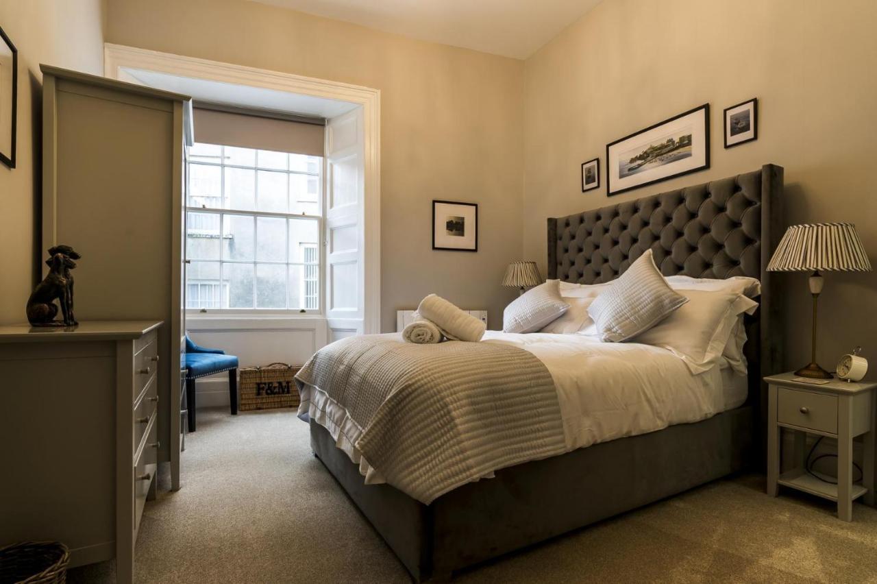 Fisherman'S Catch - Two Bedroom Luxury Apartment - Tenby Exteriör bild