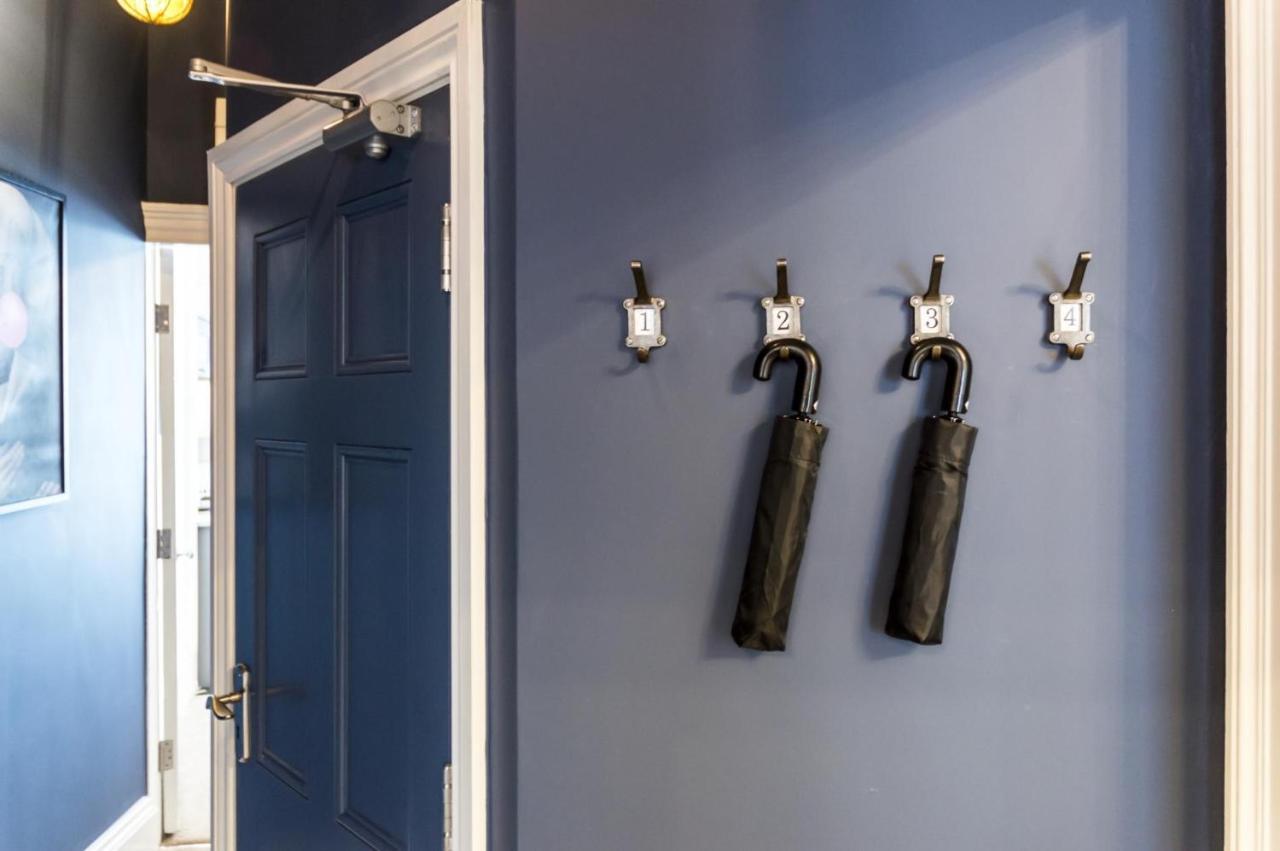 Fisherman'S Catch - Two Bedroom Luxury Apartment - Tenby Exteriör bild