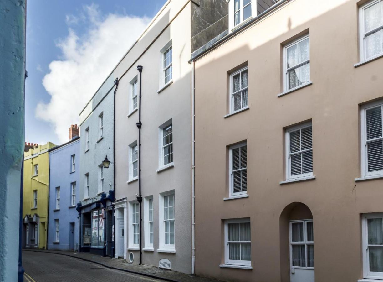 Fisherman'S Catch - Two Bedroom Luxury Apartment - Tenby Exteriör bild