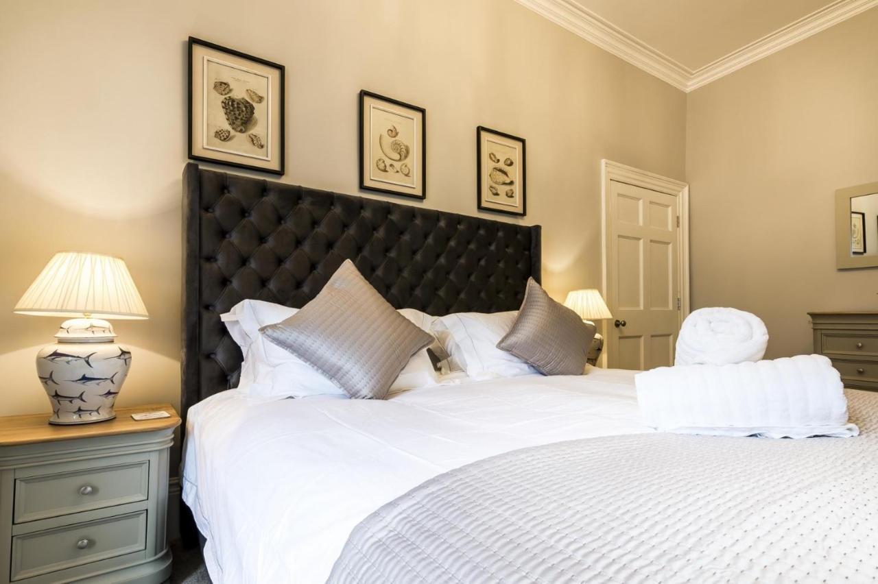 Fisherman'S Catch - Two Bedroom Luxury Apartment - Tenby Exteriör bild