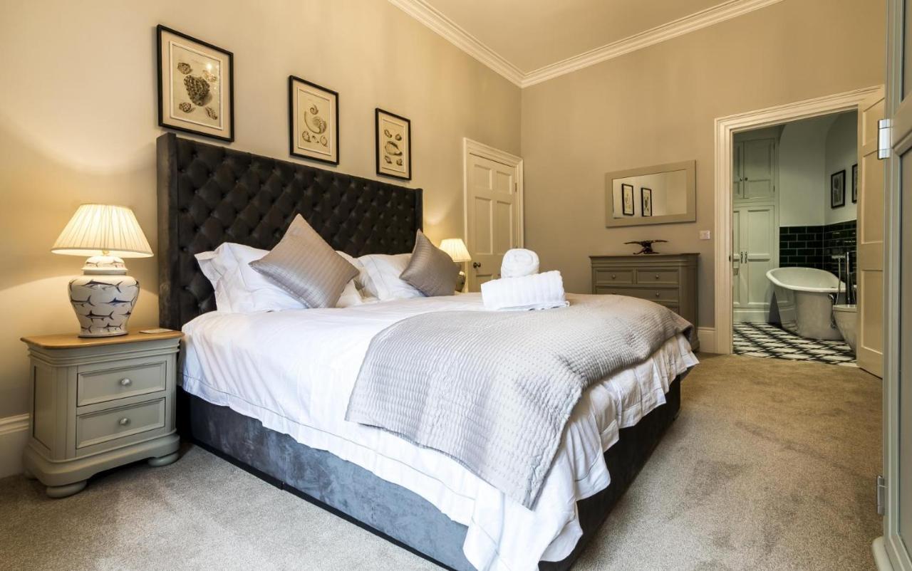 Fisherman'S Catch - Two Bedroom Luxury Apartment - Tenby Exteriör bild